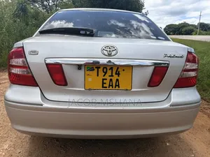 Toyota Premio 2006 Silver