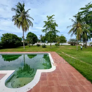 5bdrm House in Mbezi Beach for sale