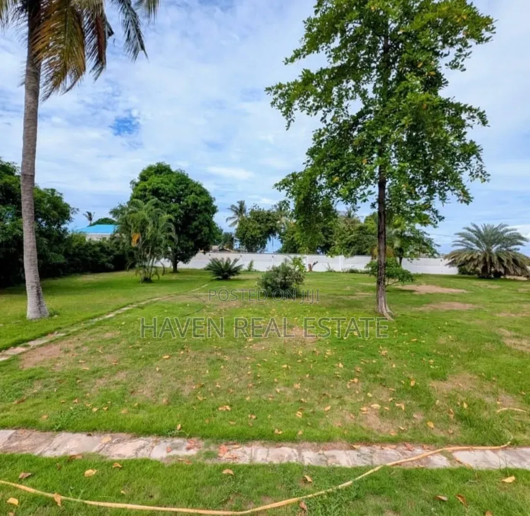 5bdrm House in Mbezi Beach for sale
