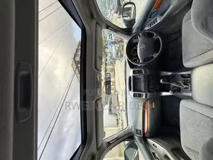 Toyota Land Cruiser Prado 2006 Black