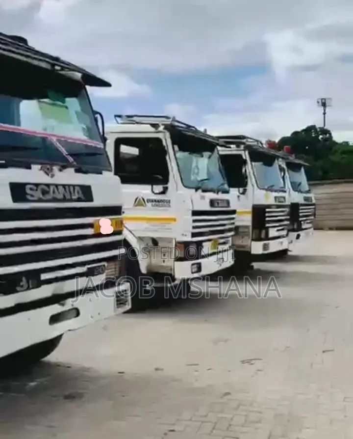 Scania 113 Double Diffu Gari Zipo Kumi