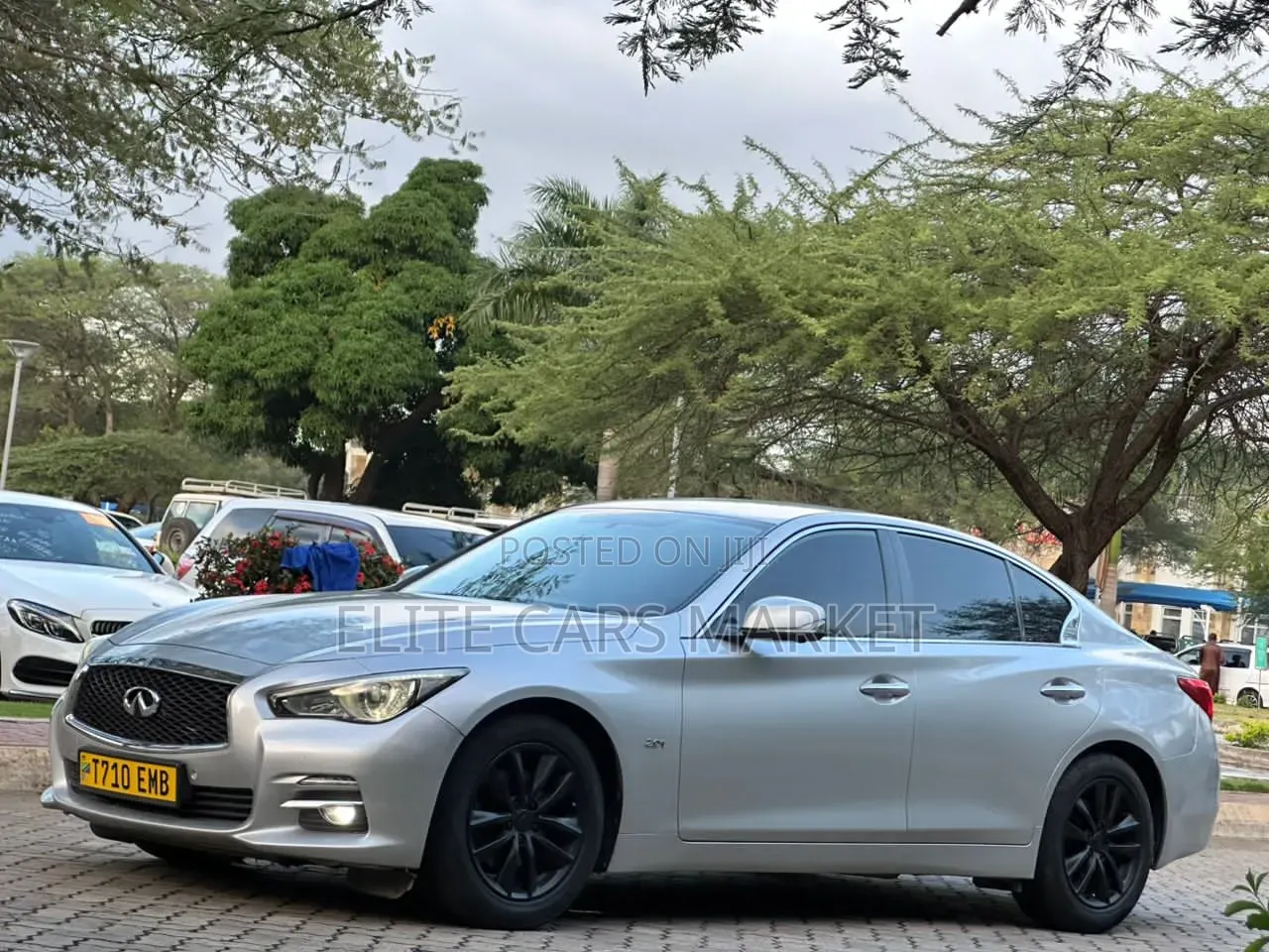 Infiniti JX 2012 Silver
