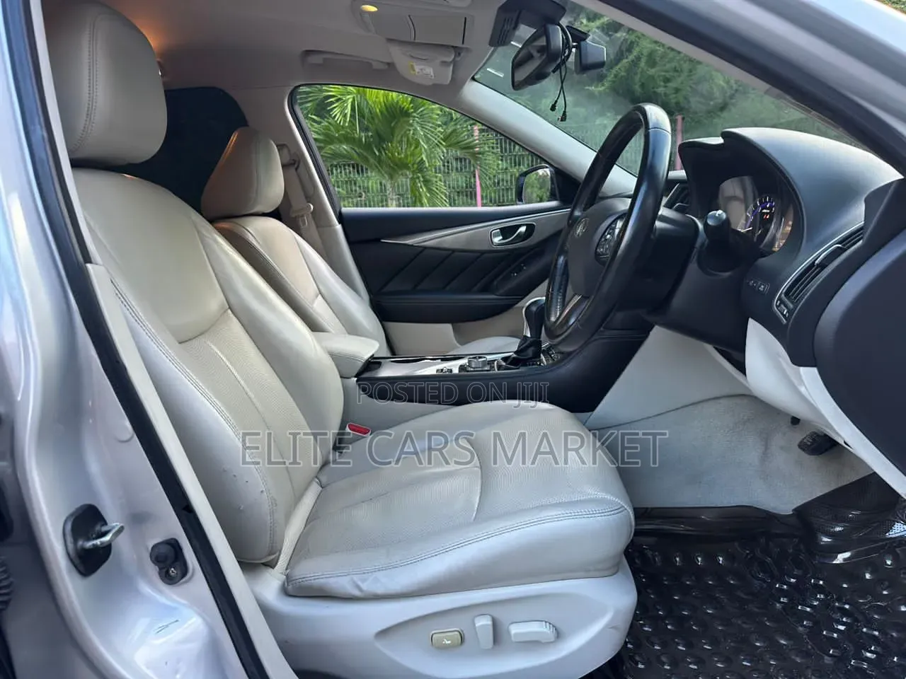 Infiniti JX 2012 Silver