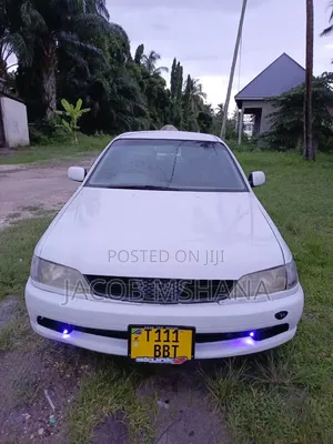 Toyota Carina 1999 White