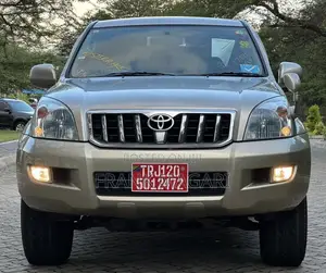 Toyota Land Cruiser Prado 2006 Gold