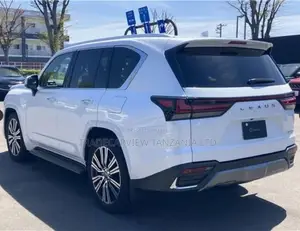 Lexus LX 600 2024 White