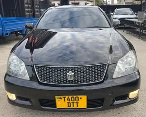 Toyota Crown 2006 Matt Black
