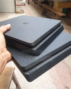 Ps4 Slim With 2 Controllers