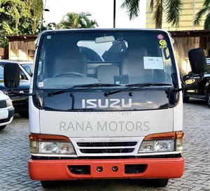Isuzu Elf Fuel Bowser