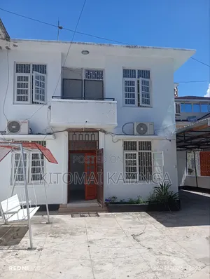 4bdrm House in Upanga West for rent