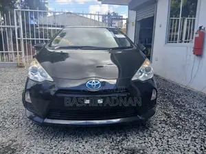 Toyota Aqua 2014 Black