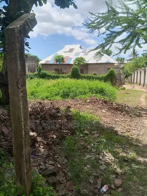 Kiwanja Sokoni
