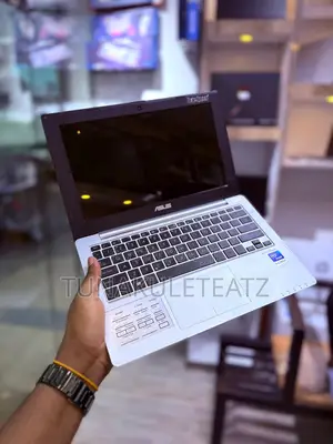 Laptop Asus X201E 4GB Intel HDD 500GB