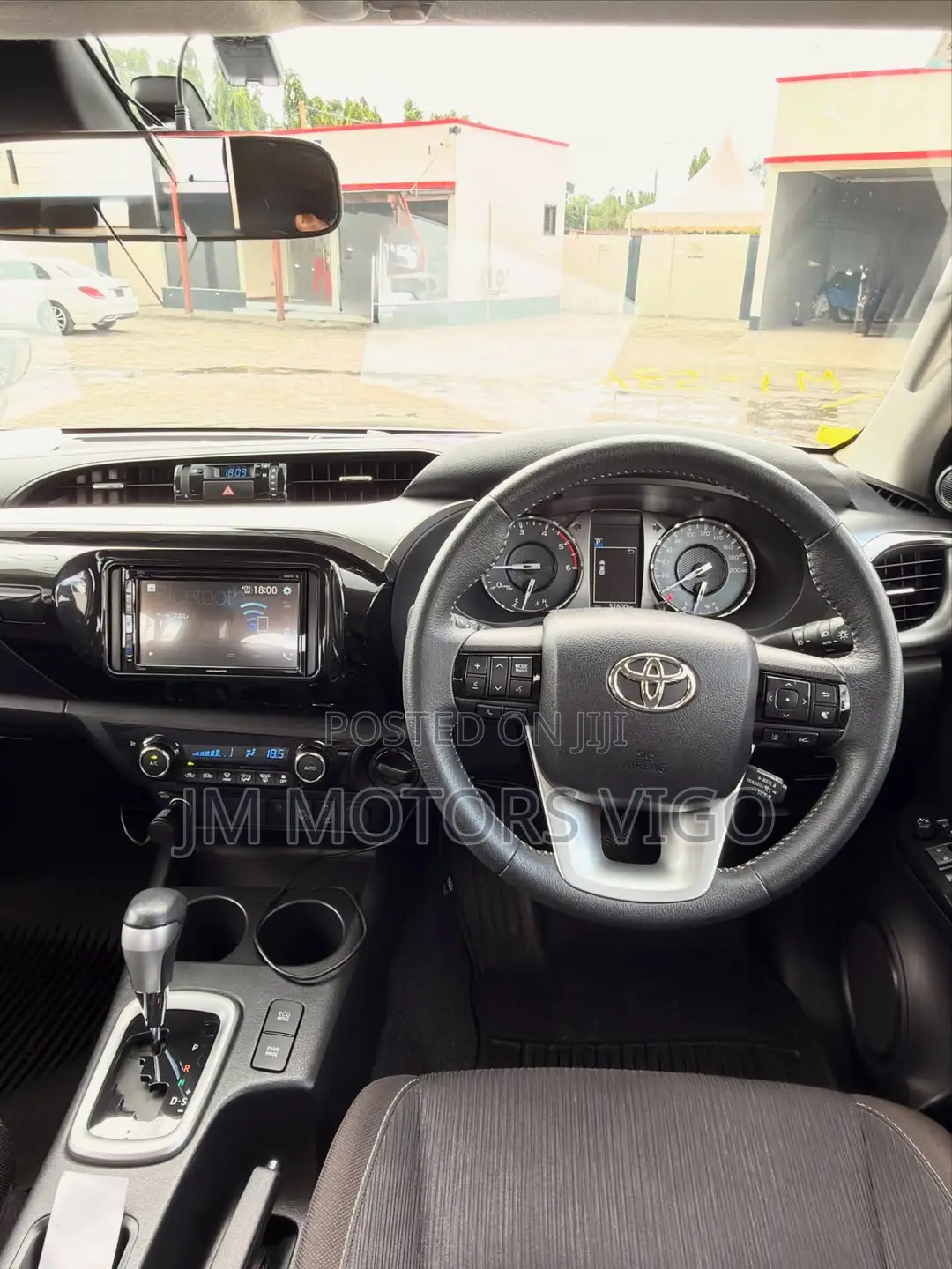 Toyota Hilux 2021 Gray