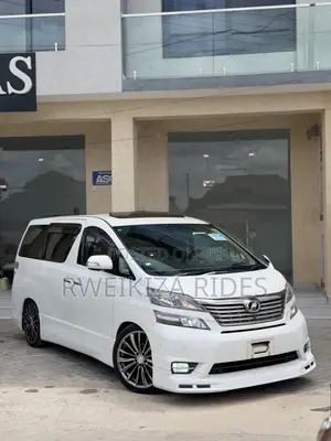 Toyota Alphard 2012 White