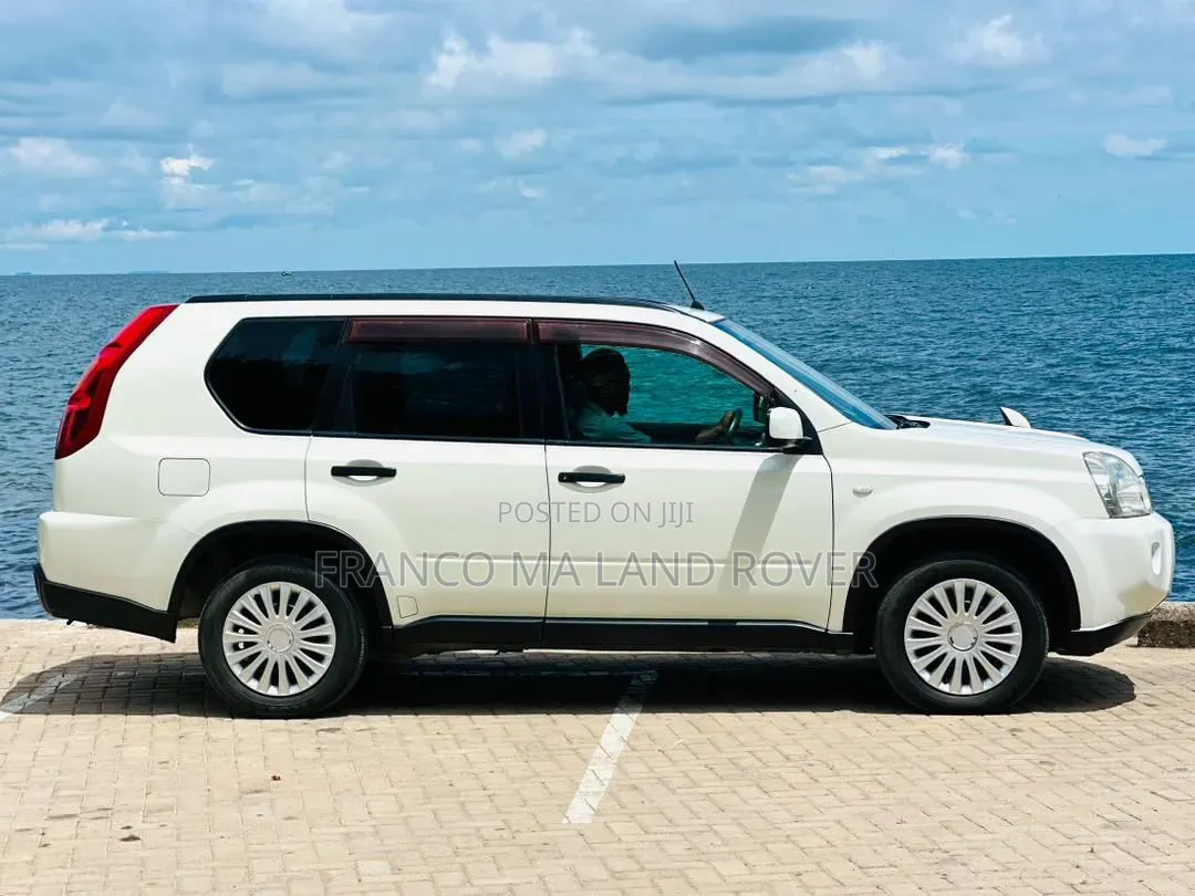 Nissan X-Trail 2008 White