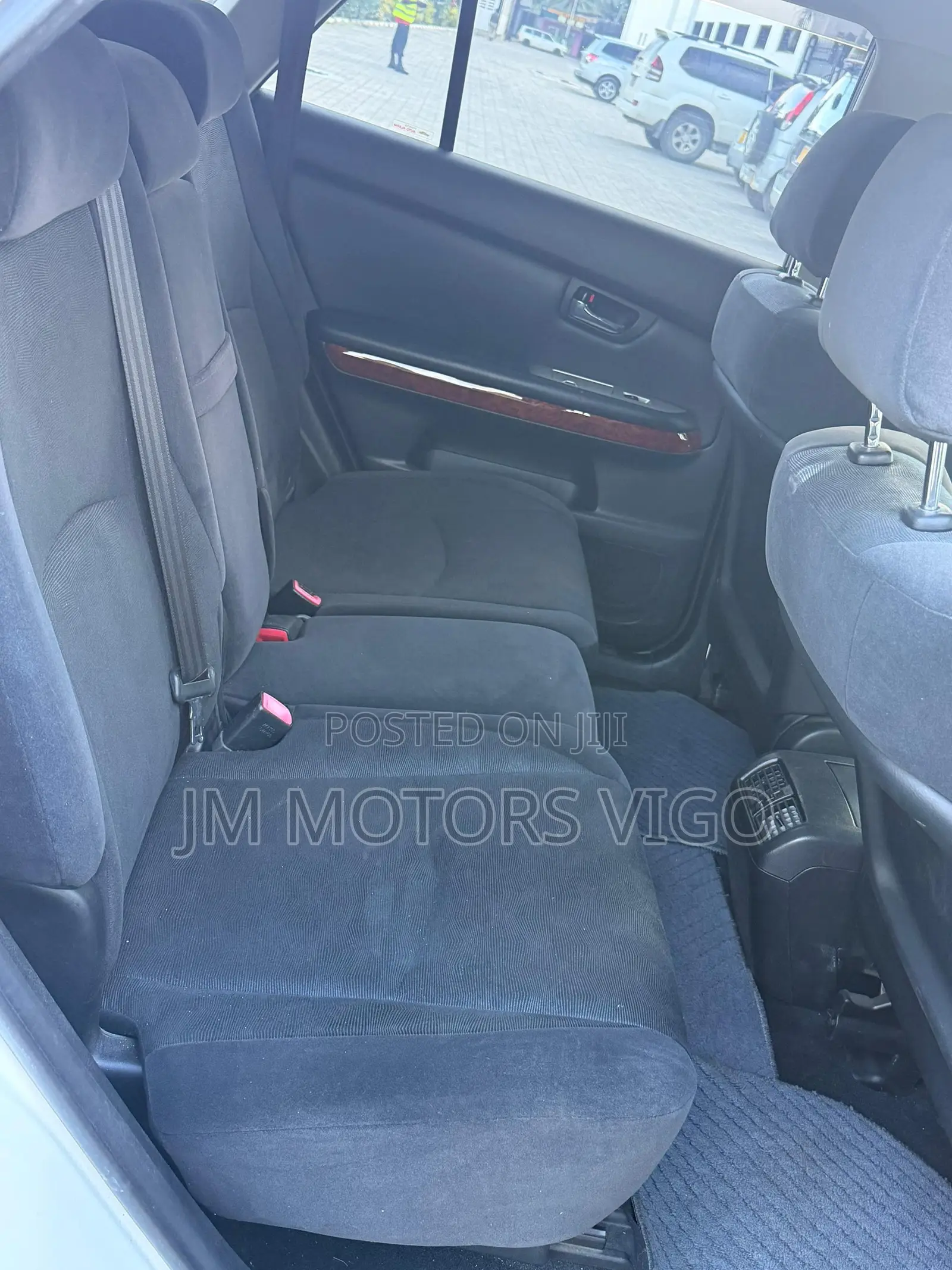 Toyota Harrier 2005 White