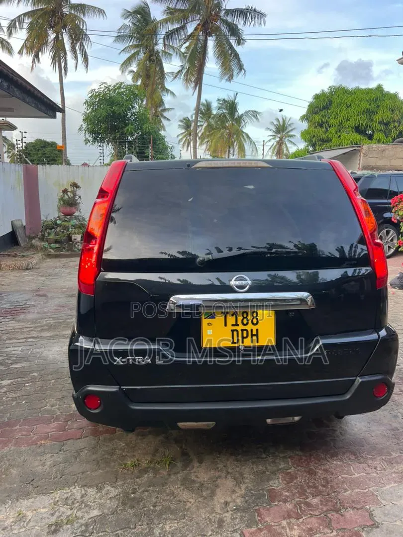 Nissan X-Trail 2008 Black
