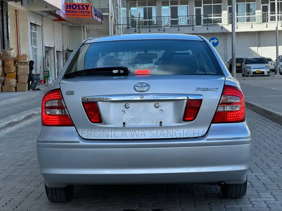Toyota Premio 2006