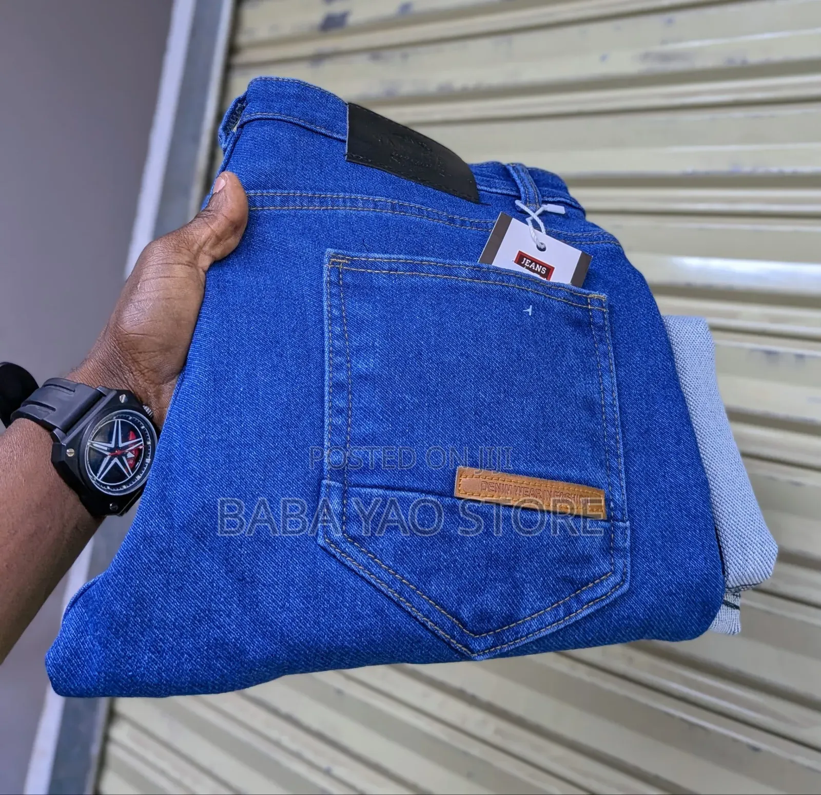 Men's Non-bleed Color Quality Stretching Jeans.