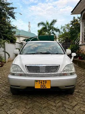 Toyota Harrier 2.2 16V 2002 White