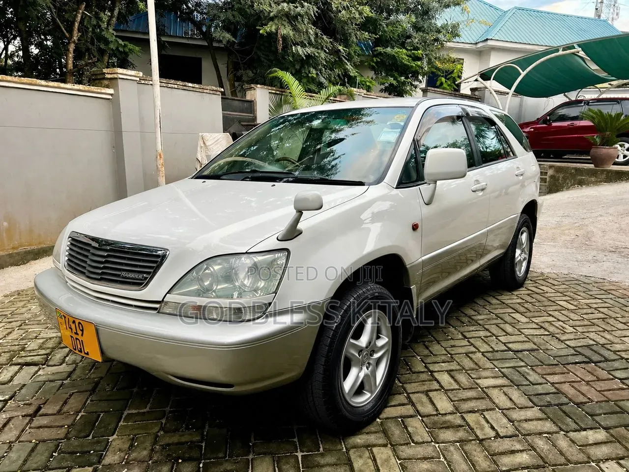Toyota Harrier 2.2 16V 2002 White