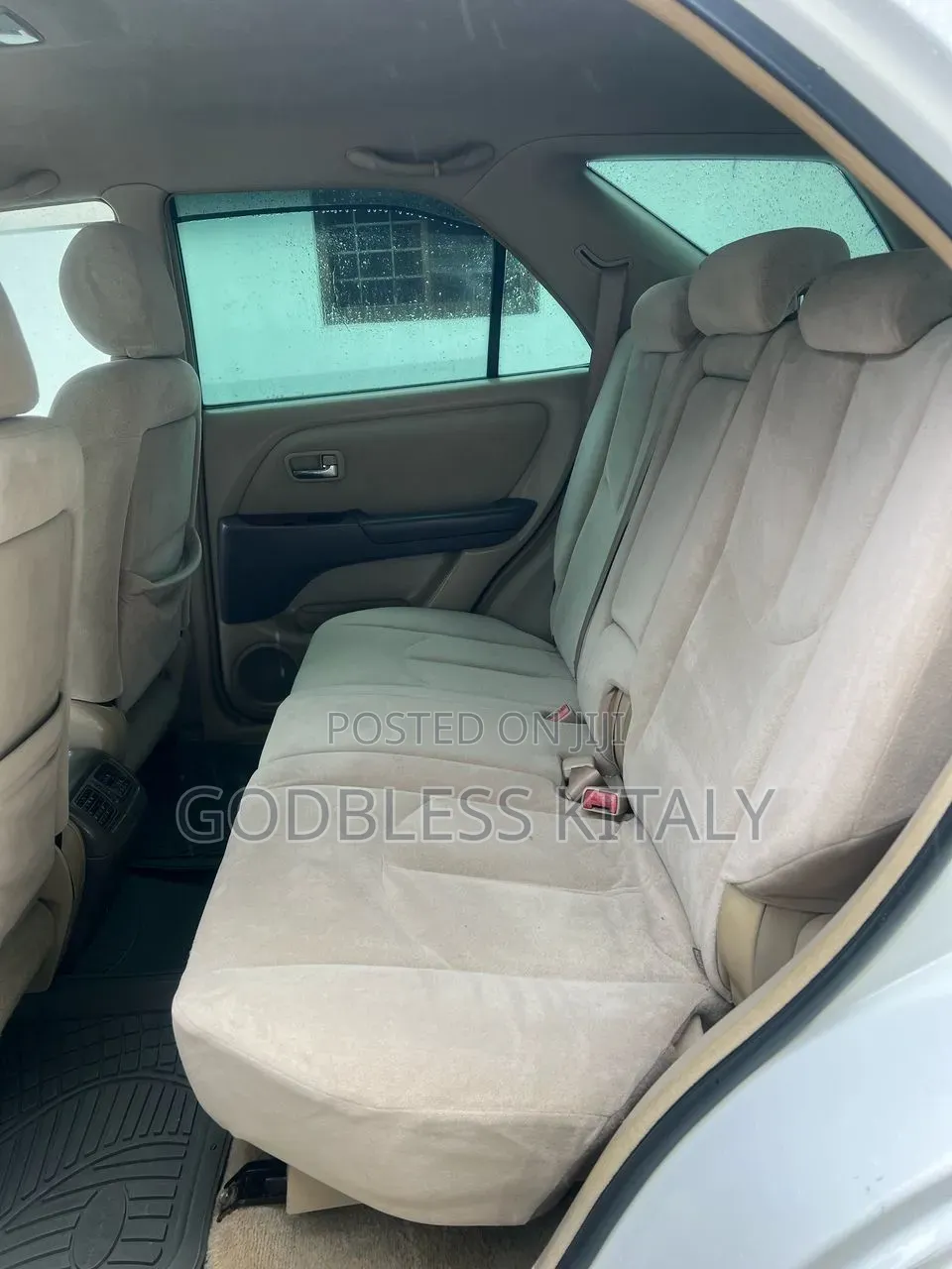 Toyota Harrier 2.2 16V 2002 White