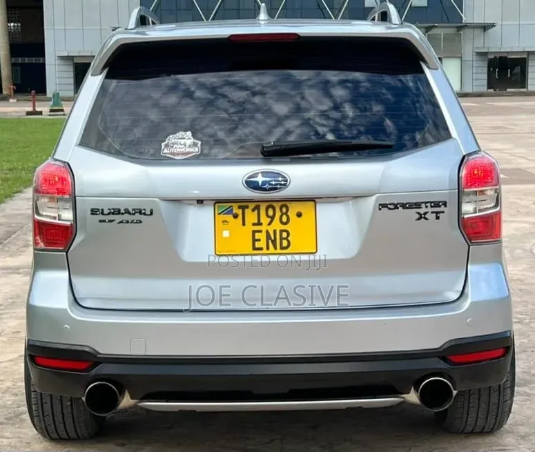 Subaru Forester 2.0XT Premium 4dr SUV AWD (2.0L 4cyl Turbo CVT) 2015 Silver