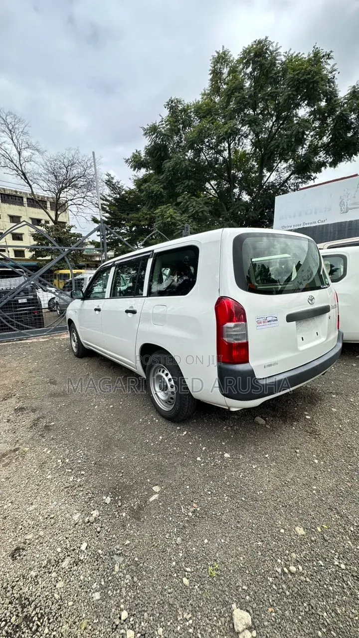Toyota Probox 2015 White