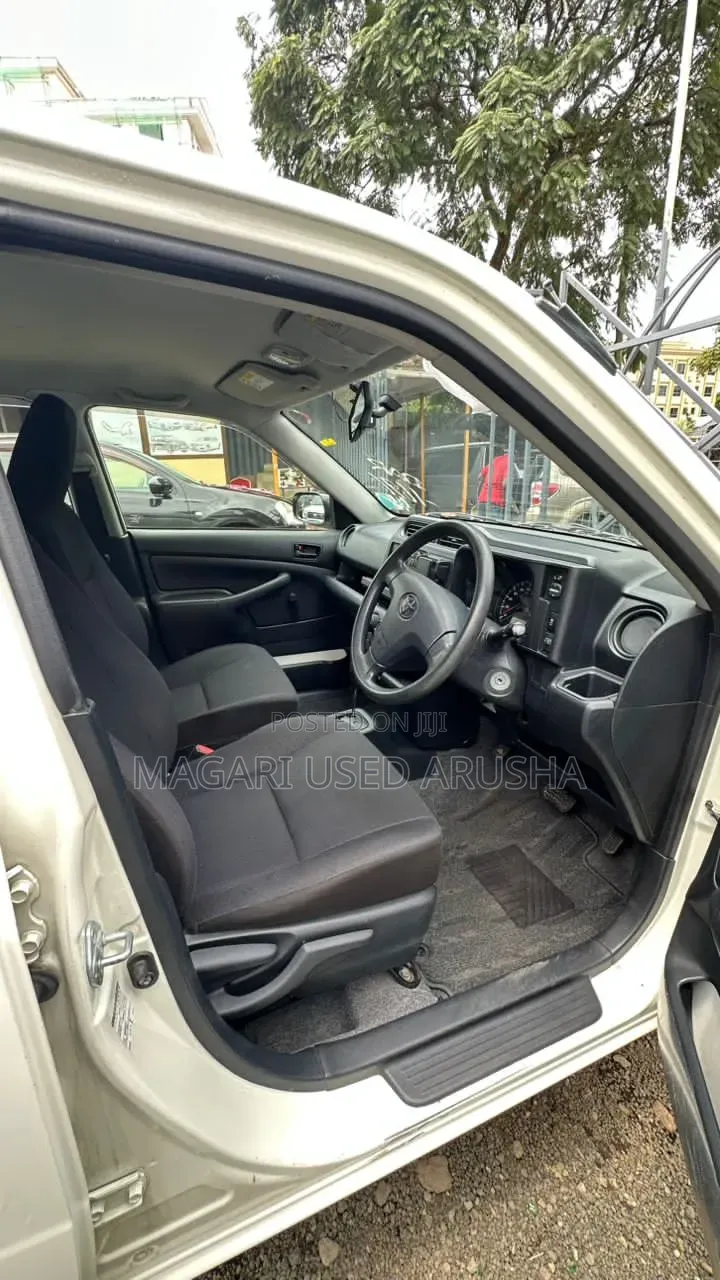Toyota Probox 2015 White