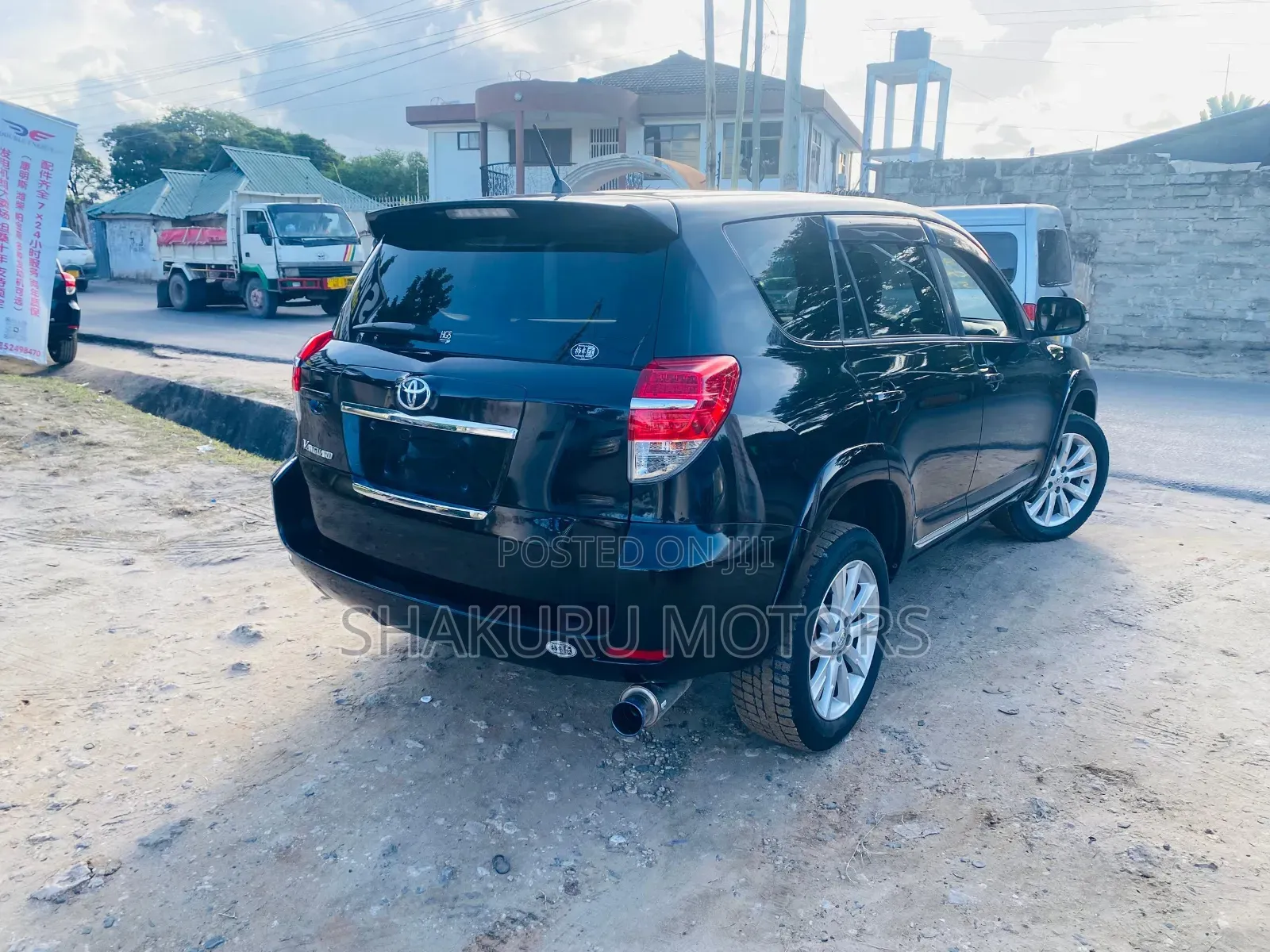 Toyota Vanguard 2010 Black