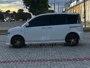 Toyota Sienta 1.5 AWD 2004 White