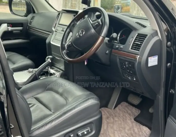 Toyota Land Cruiser 2020 Black