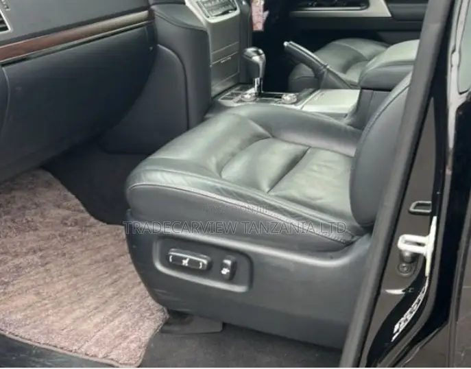 Toyota Land Cruiser 2020 Black
