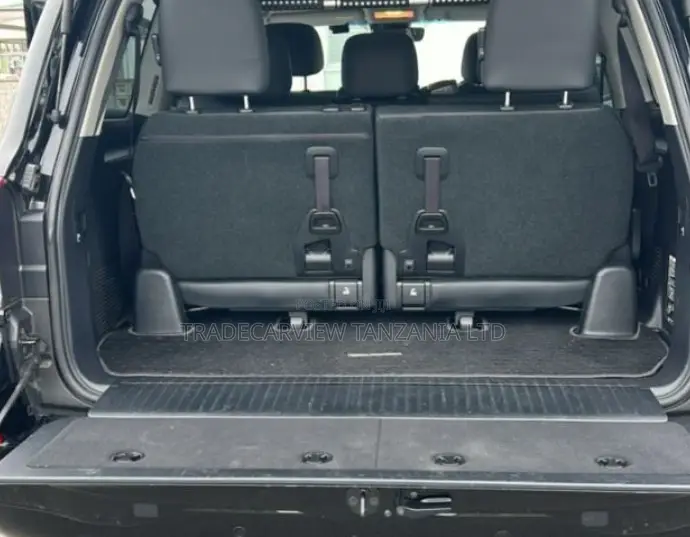 Toyota Land Cruiser 2020 Black