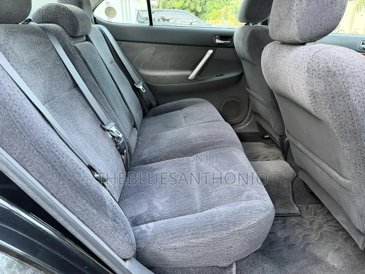 Toyota Premio 2005 Black