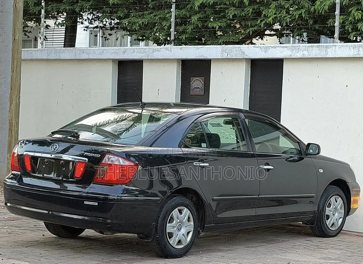Toyota Premio 2005 Black