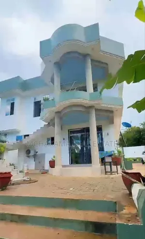 5bdrm Block of Flats in Mchakama Real Estate, Goba for sale