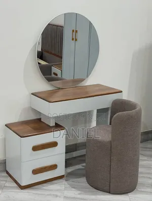 Dressing Table Ya Kisasa