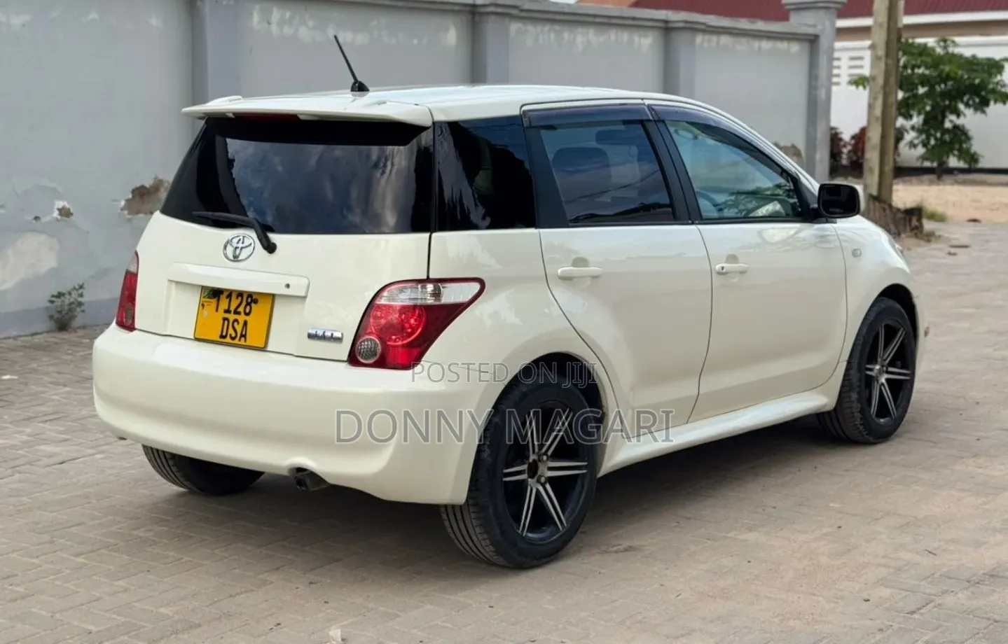 Toyota IST 2006 White