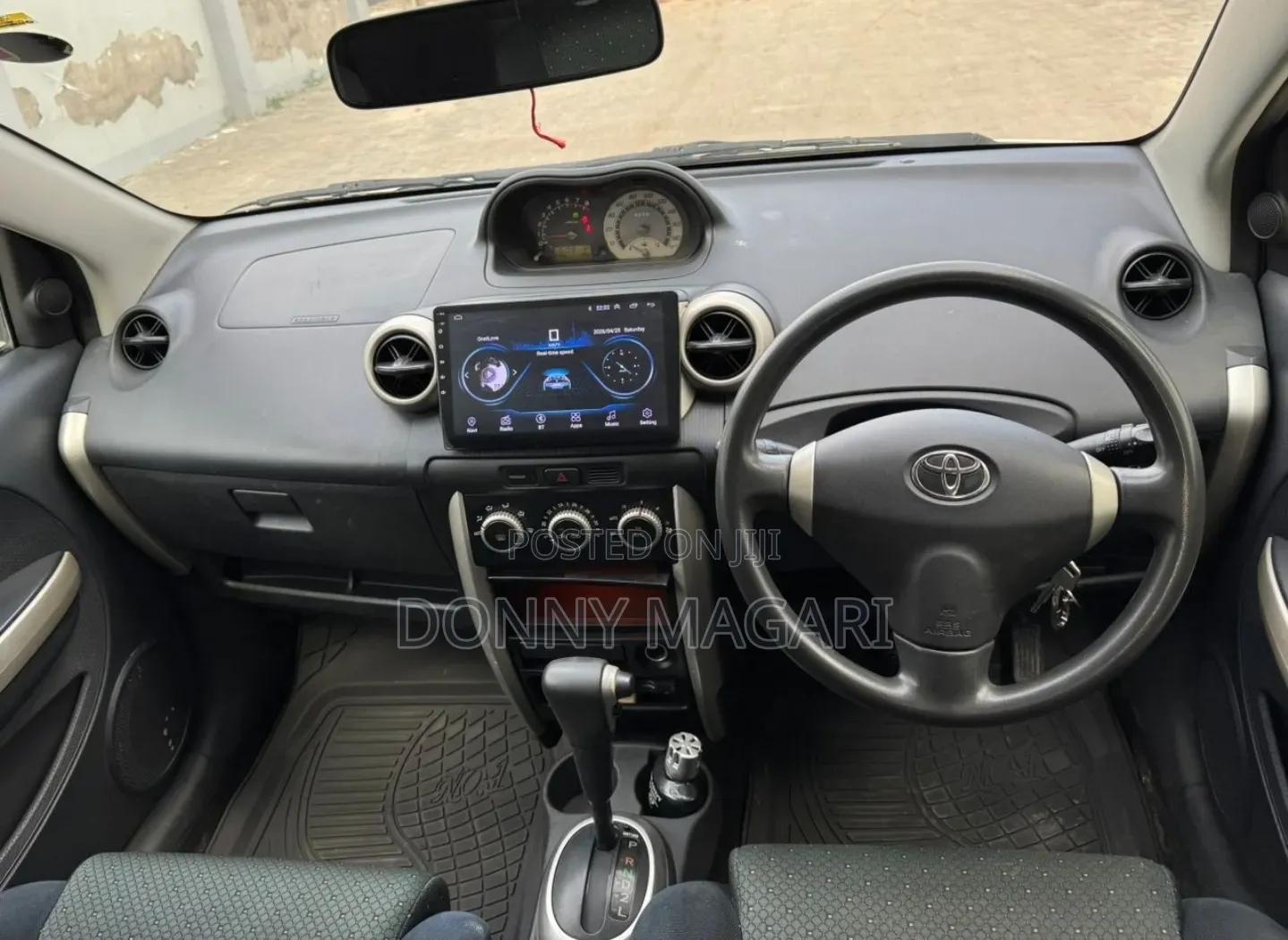 Toyota IST 2006 White