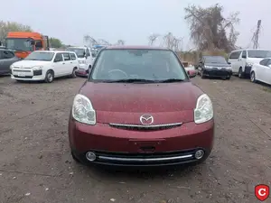 Mazda Verisa 2012 Red