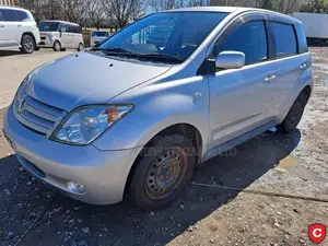Toyota IST 2003 Silver