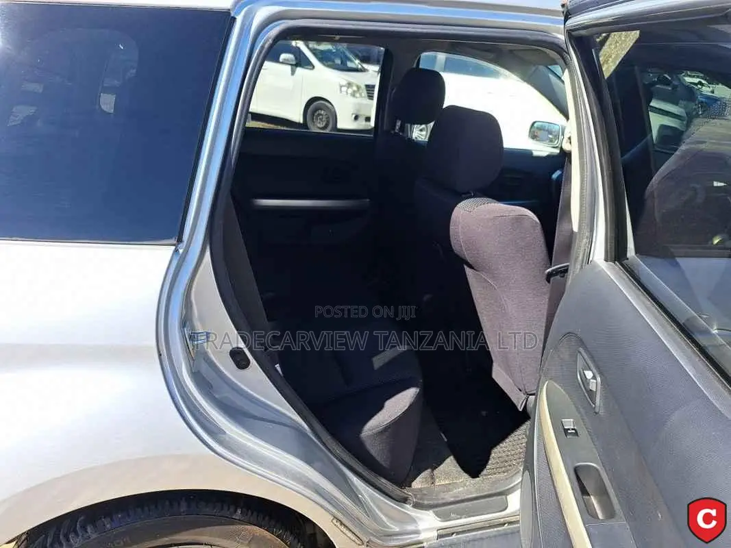 Toyota IST 2003 Silver