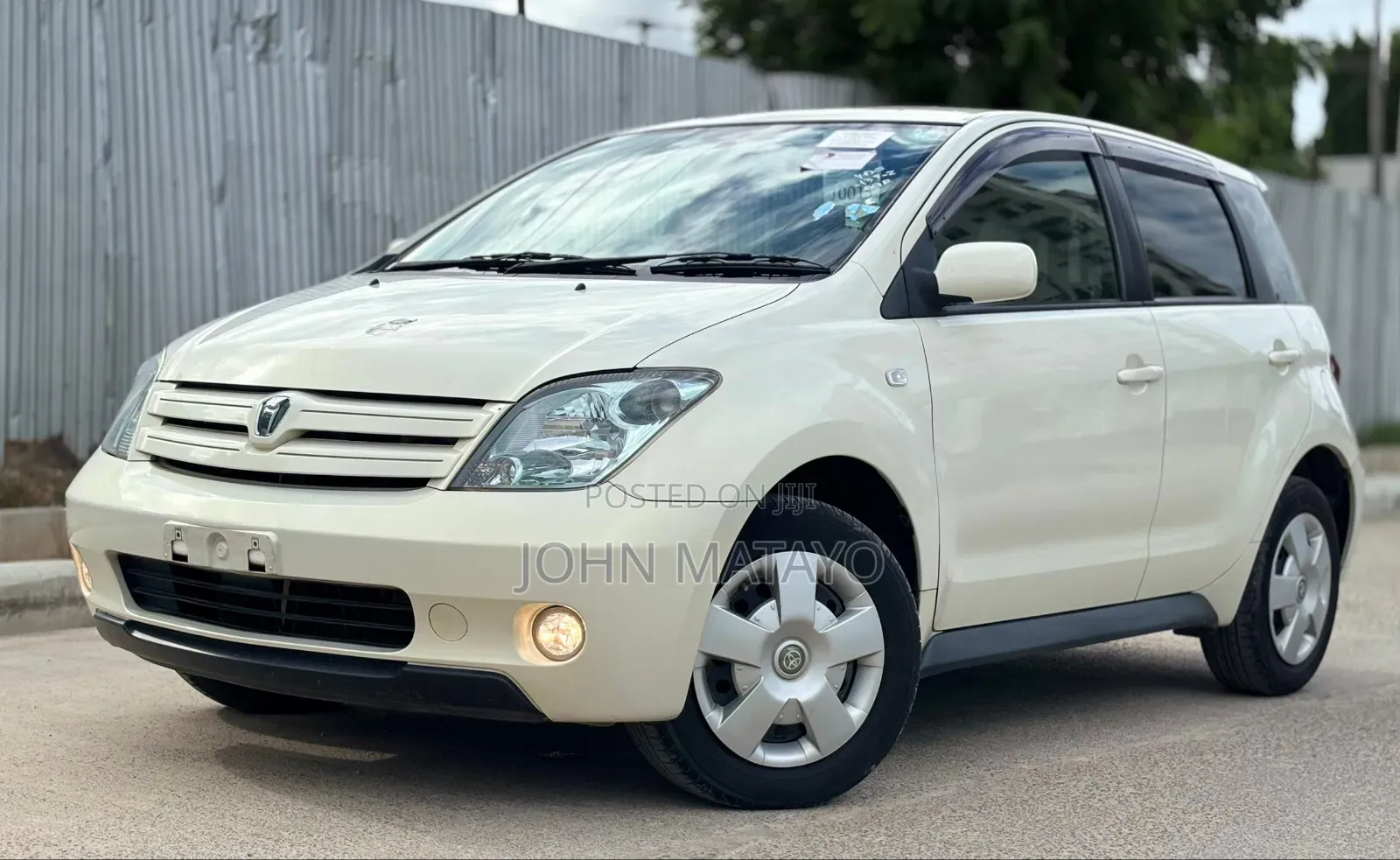 Toyota IST 2005 White