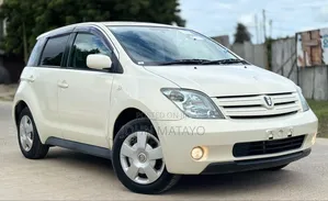 Toyota IST 2005 White
