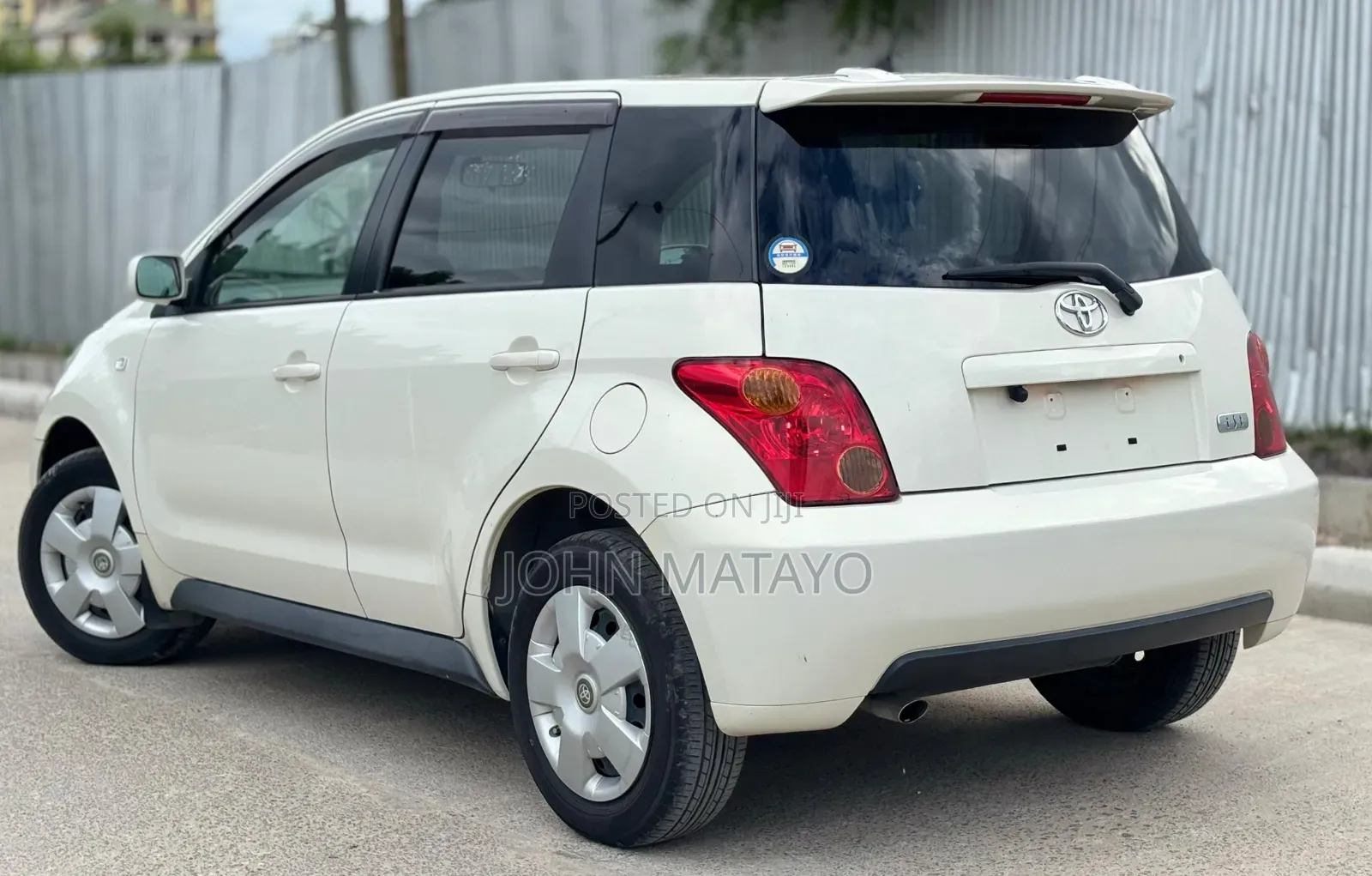 Toyota IST 2005 White
