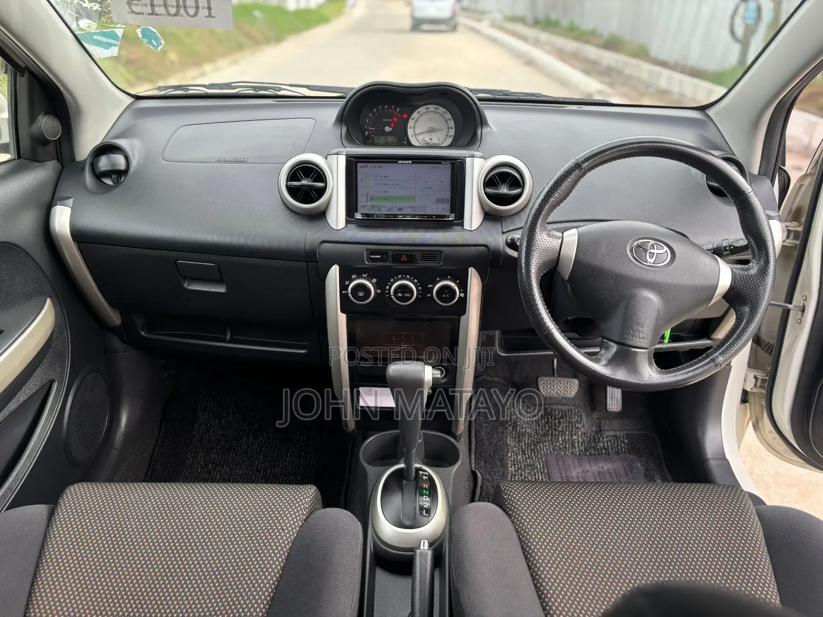 Toyota IST 2005 White