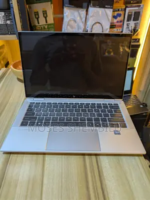 Laptop HP EliteBook x360 1030 G8 16GB Intel Core i7 SSD 512GB