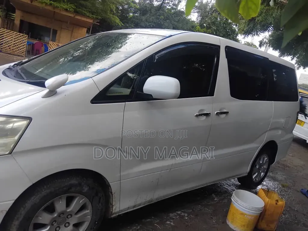 Toyota Alphard 2006 White